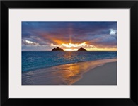 Hawaii, Oahu, Lanikai, Sunrise With The Mokulua Islands In The Distance