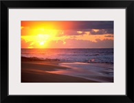 Hawaii, Oahu, Sandy Beach At Sunrise