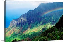 Hawaii, Kauai, Napali Coast, Kokee State Park, Kalalau Valley Viewpoint With Rainbow