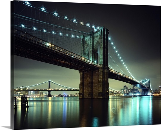 Brooklyn Bridge at night