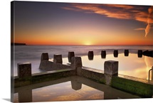 Coogee beach at early morning, Sydney.