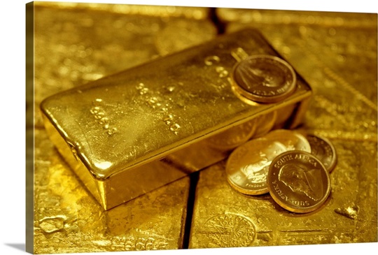 Gold ingots and gold coins, (Close-up)