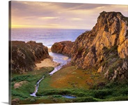 Garrapata Creek flowing into the Pacific Ocean, Garrapata State Beach, Big Sur