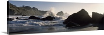 California, Luffenholtz Beach, View of waves crashing on rocks at a beach