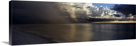 Storm clouds over the sea, Delnor Wiggens Pass Beach, Naples, Florida,