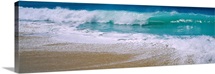 Waves crashing on the beach, Kauai, Hawaii