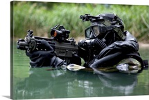 Special Forces combat diver takes a look at his compass