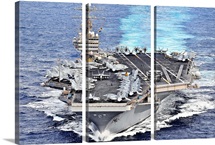 USS Abraham Lincoln transits the Pacific Ocean