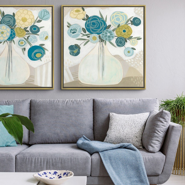 Contemporary Floral Art for the Modern Living Room