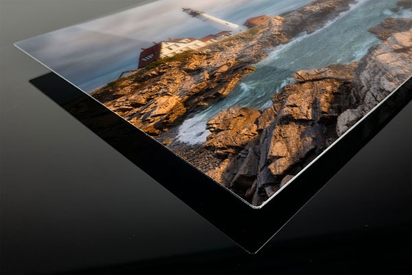 Close-up view of the corner of a metal print