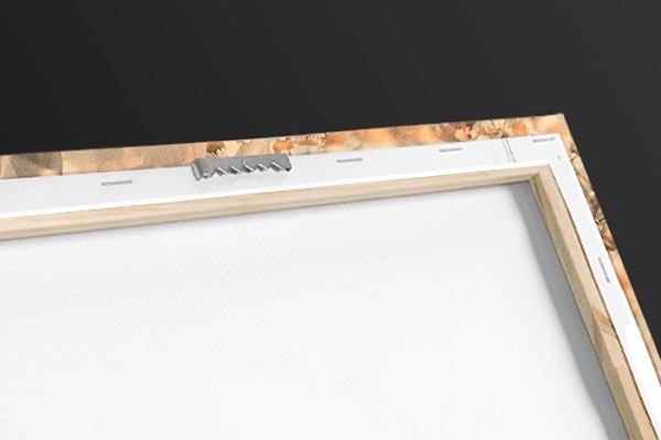 a view of the back of a canvas with a sawtooth hanger