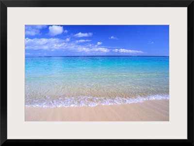 Clear Shoreline Ocean Water, Turquoise Horizon, Blue Sky With Clouds
