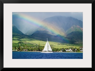Hawaii, Maui, Lahaina, Rainbow In Front Of West Mauis Mountain Range