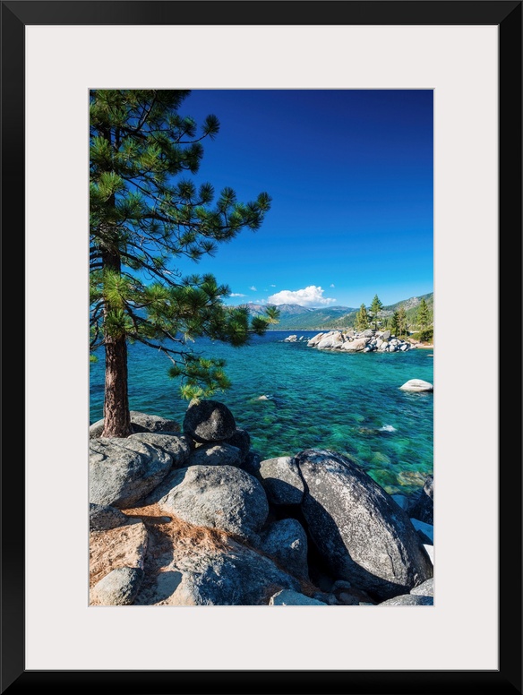 Boulders and cove at Sand Harbor State Park, Lake Tahoe, Nevada USA.