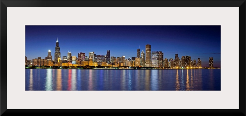 Chicago Skyline, Illinois, Usa