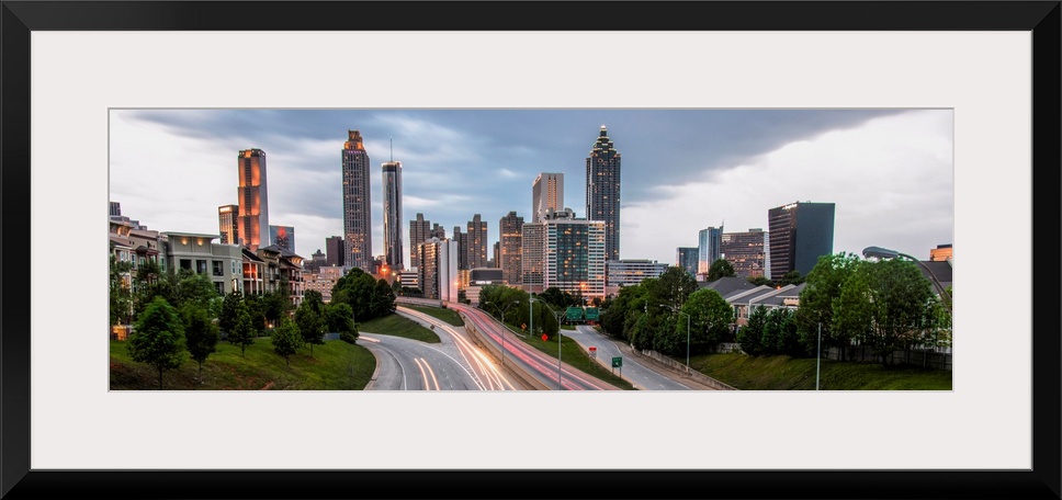 Panoramic photo of skyscrapers in the Atlanta, Georgia skyline in the late afternoon.