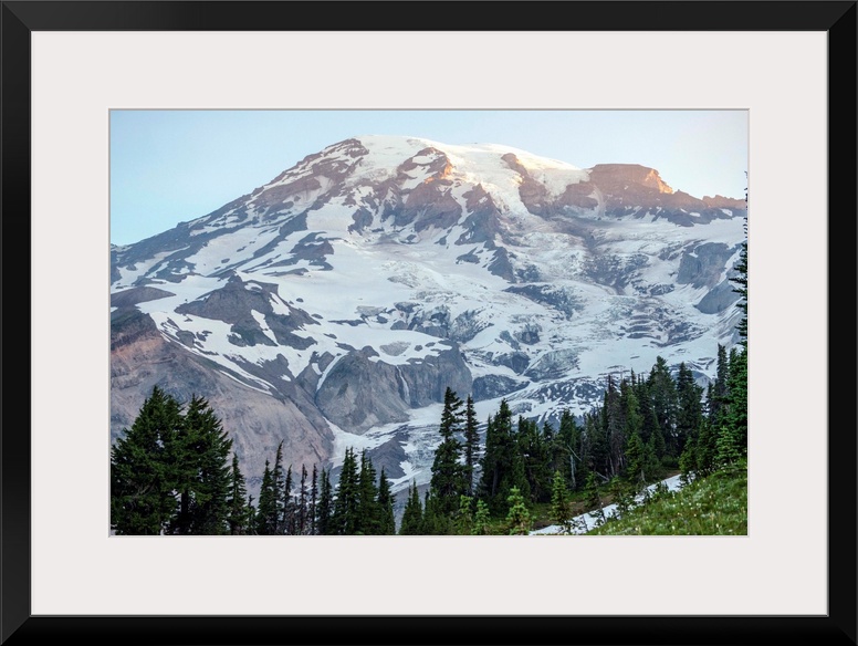 View of Mount Rainier's peak in Mount Rainier National Park, Washington.