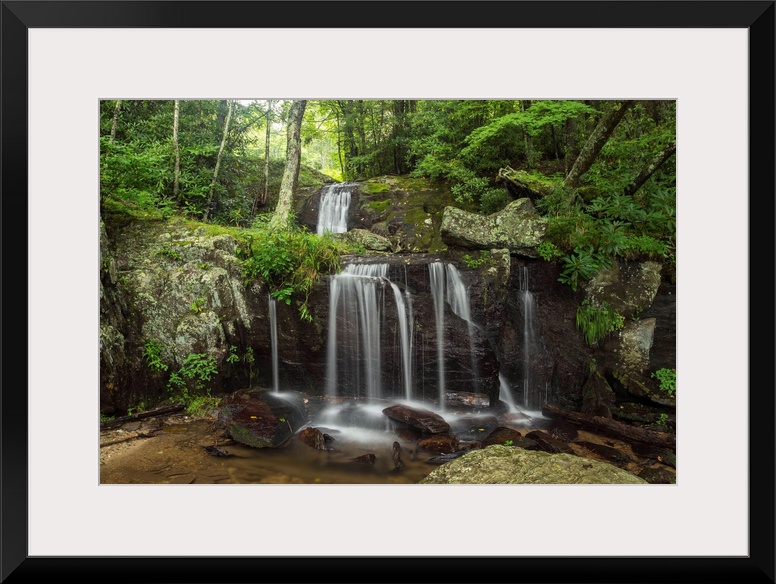 Waterfall, Blue Ridge Mountains, North Carolina, United States of America, North America