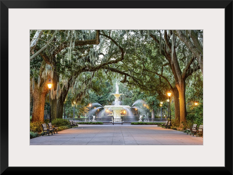 Forsyth Park Fountain in Savannah, Georgia, USA.