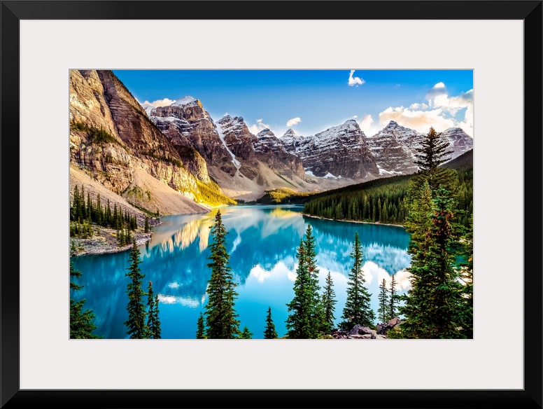 Landscape sunset view of Morain lake and mountain range Alberta, Canada.