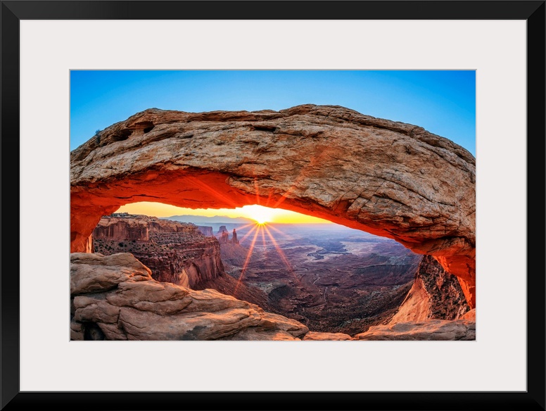 Mesa Arch, Arches National Park, Utah.