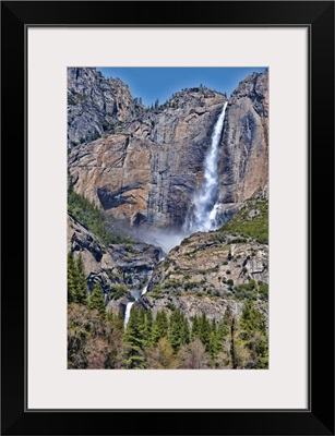 Stunning Yosemite Falls