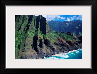 Hawaii, Kauai, Na Pali Coast, Aerial View Along Mountains