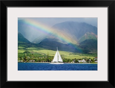 Hawaii, Maui, Lahaina, Rainbow In Front Of West Mauis Mountain Range