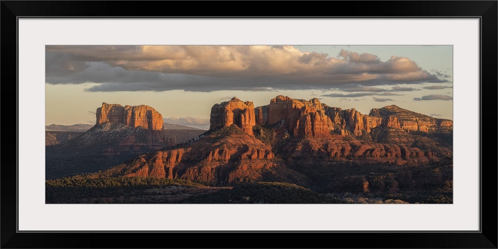 Sedona is located in the interior chaparral, semi-desert grassland, Great Basin conifer woodland biomes of northern Arizon...