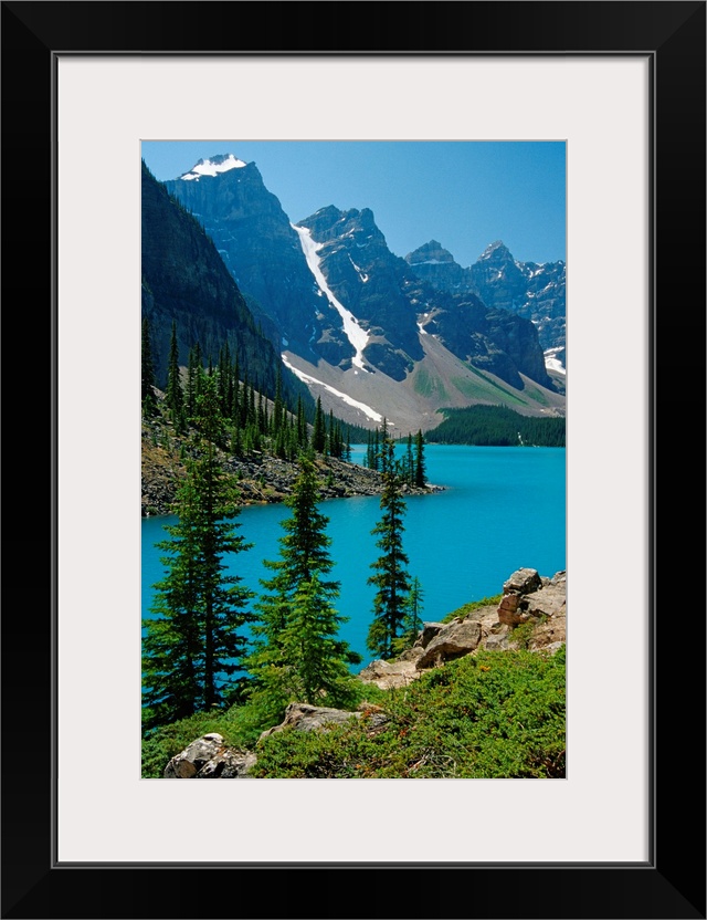 Moraine Lake And The Wenkchemna Peaks, Banff National Park, Alberta, Canada