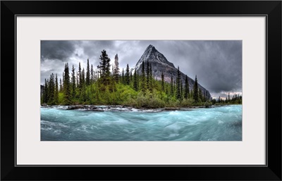 Mount Robson, Mount Robson Provincial Park, Jasper, Alberta, Canada