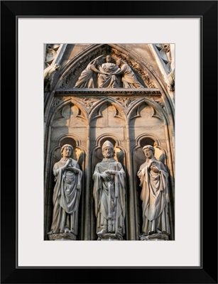 Notre Dame Cathedral, South Facade, Apostle Sculptures