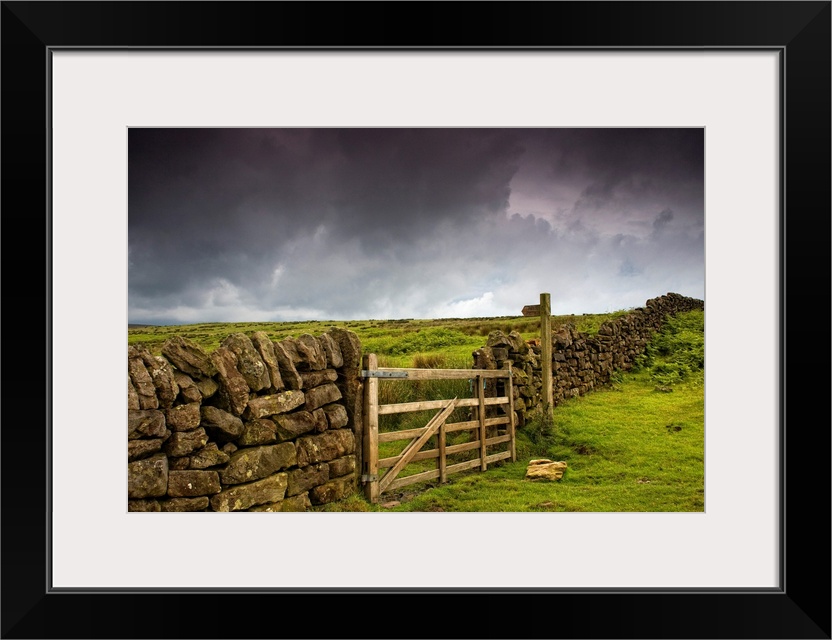 Stone Fence, Yorkshire, England.