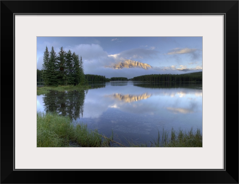 Two Jack Lake, Banff National Park, Alberta, Canada