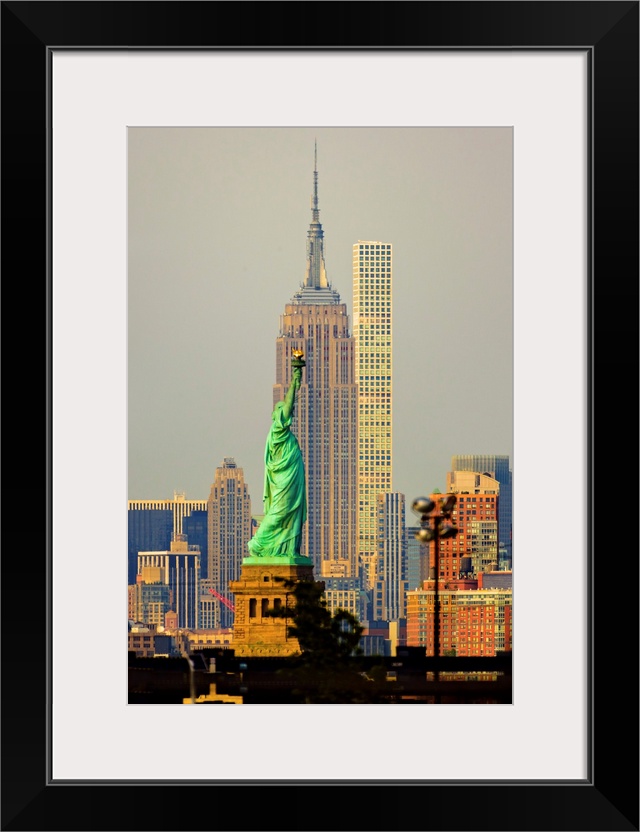 Statue Of Liberty And Empire State Buillding