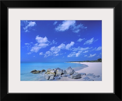 Bahamas. Caribbean beach and clouds