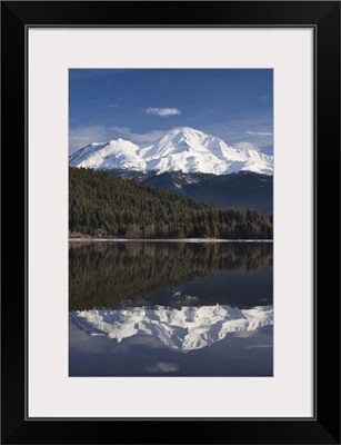 California, Mount Shasta and Siskiyou Lake