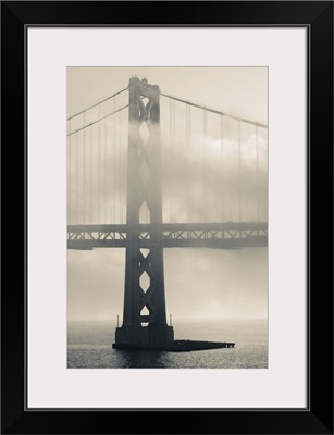 California, San Francisco, Embarcadero, Bay Bridge in fog
