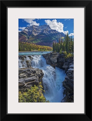 Canada, Alberta, Jasper National Park, Athabasca River At Athabasca Falls