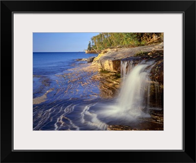 Michigan, Pictured Rocks National Lakeshore. Waterfall