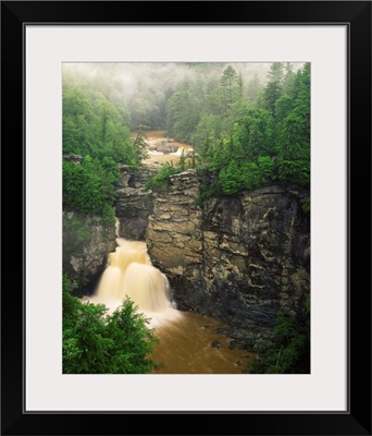 North Carolina, Pisgah National Forest, View of Linville Falls, Linville Gorge