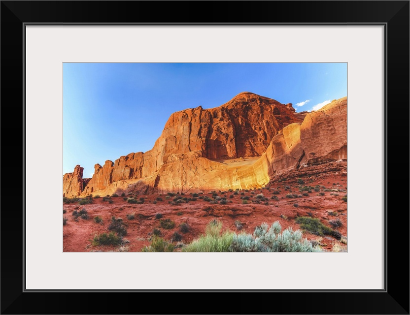 Park Avenue Section, Arches National Park, Moab, Utah, USA. Classic sandstone walls, hoodoos and famous landmark in Arches...