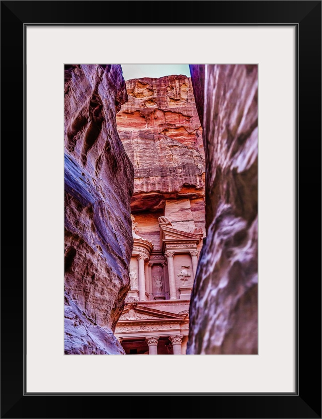 Treasury, Petra, Jordan. Treasury built by Nabataeans in 100 BC.