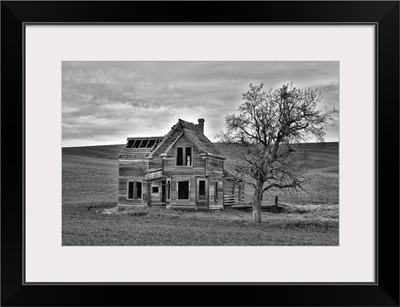 USA, Oregon, Dufur, Historic Abandoned Nelson House