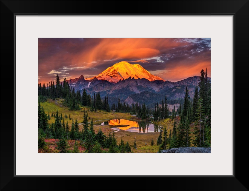 USA, Washington, Mt. Rainier National Park. Mt. Rainier at sunrise.