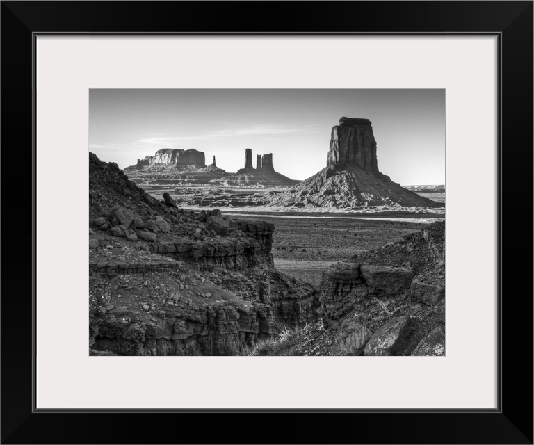 USA, Utah, Monument Valley Navajo Tribal Park, View of buttes