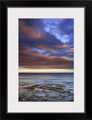 Wisconsin, sunrise on clouds seen from the shore of Lake Michigan