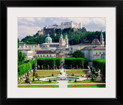 Austria, Salzburg, Mirabell Castle, view of the park towards Hohensalzburg Fortress