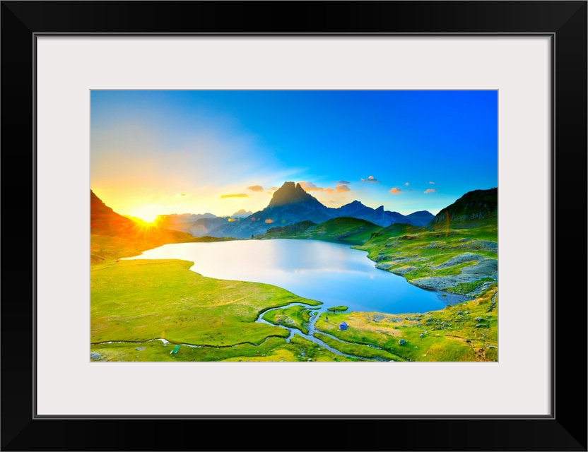 France, Aquitaine, Pyrenees, Pyrenees-Atlantiques, Pic du Midi d'Ossau.