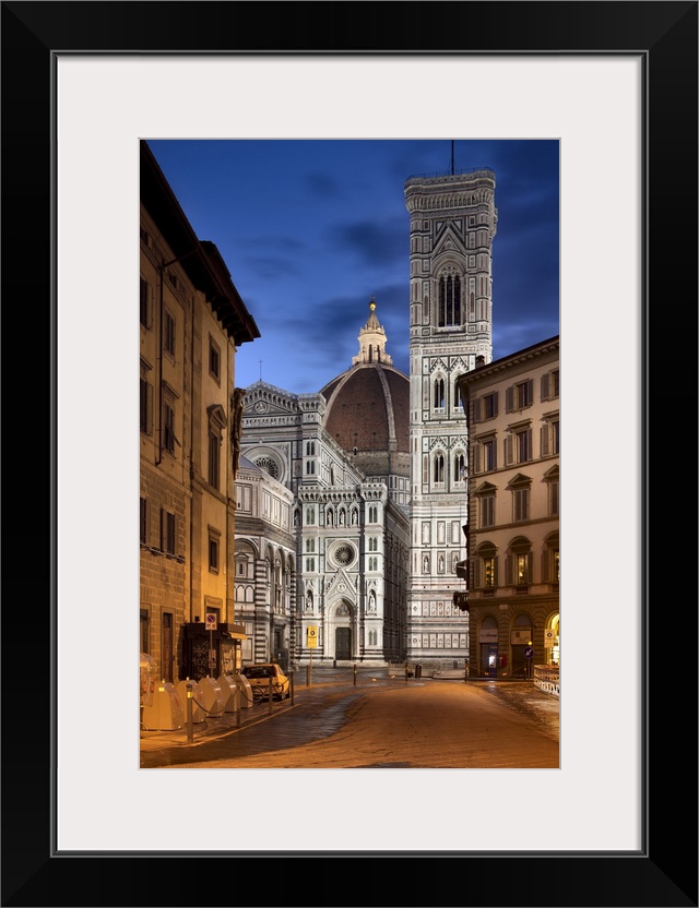 Italy, Tuscany, Firenze district, Florence, Piazza Duomo, Duomo Santa Maria del Fiore, Santa Maria del Fiore Cathedral.